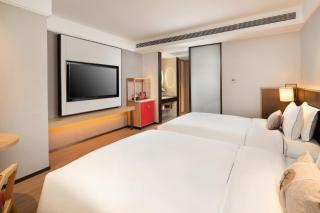 E-Cheng Hotel Shenyang North Railway Station - 8
