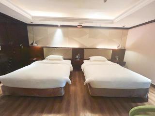 Borrman Hotel Zhongshan Henglan Xiyong - 6