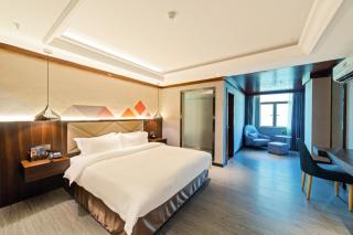 Borrman Hotel Zhongshan Henglan Xiyong - 3
