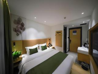 Green Tree Inn Guangxi Wuzhou 2nd Xinxing Road Liangguang Market - 8