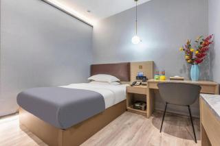 Gya Hotel Wuxi Hubin Commercial Street Tai Lake Scenic Area - 4