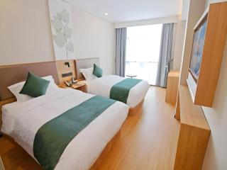 GreenTree Inn Express Zhangjiagang Hexing Town Shazhou Professional Institue of Technology - 7