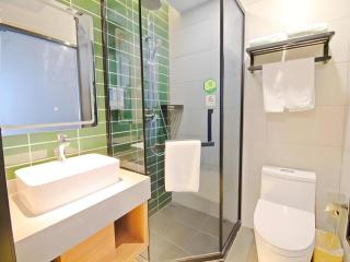 GreenTree Inn Express Zhangjiagang Hexing Town Shazhou Professional Institue of Technology - 5