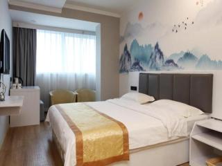 Shell Hotel Huaibei Jinying Plaza Long Distance Bus Station - 5