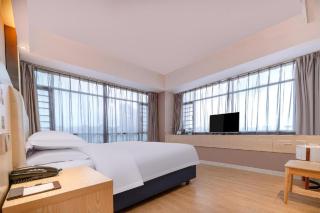 Borrman Hotel Liuzhou High-Speed Railway Station - 1