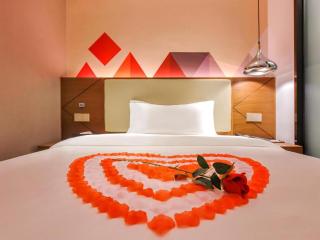 Borrman Hotel Guangzhou Railway Station Yuexiu Park Memorial Hall - 2