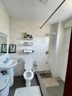 Kilimanjaro Opal 4BR with Lakeview and Balcony - 8