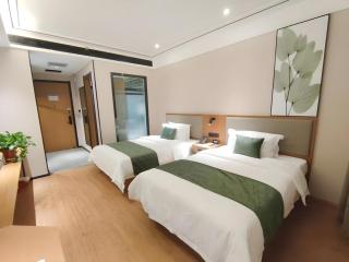 Green Tree Inn Henan Jiyuan Tiantan Road Xinyao Plaza - 1