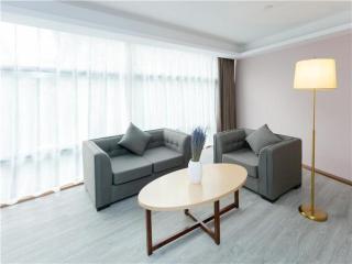 Lavande Hotel Shenzhen Jingtian Metro Station - 1