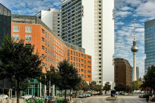 Courtyard by Marriott Berlin City Center - 7