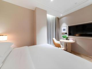 Vienna Hotel Chongqing West Station Square - 4