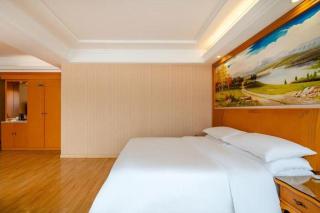 Vienna Hotel Chongqing West Station Southwesten Hospital - 9