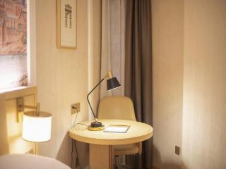 Vienna Hotel Guiyang Yunyan District Government - 4