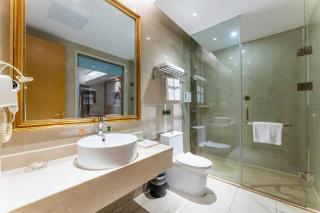 Vienna Hotel Hubei Xiangyang Tang City Gulou - 8
