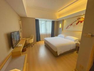 Vienna Hotel Guangxi Liuzhou Sanjiang Gulou Niaochao Passenger Station - 3