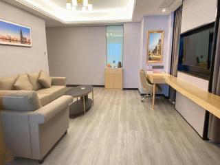 Vienna Hotel Jiangxi Shangrao High-Speed Railway Station - 1