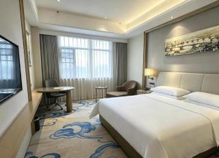 Vienna Hotel Xinfeng West High-Speed Railway Station - 1