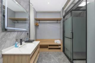 Borrman Hotel Jiangyin Zhouzhuang - 3