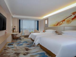 Vienna Hotel Chengdu Xinjin Old Pier Liujianian Metro Station - 9