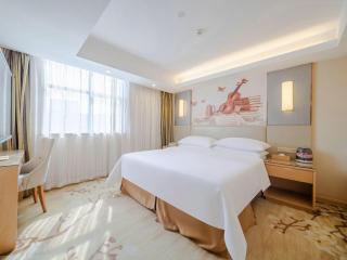 Vienna Hotel Shenzhen Guanlan Shanshuitianyuan Xintian - 4