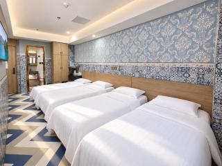 Hou Kong Hotel - 2