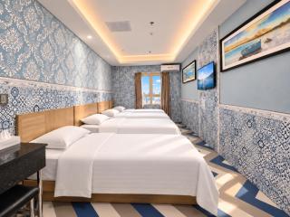 Hou Kong Hotel - 1