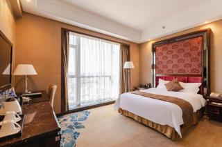 Hongfeng Hotel Nanshan Branch - 2