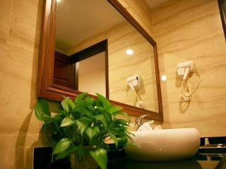 Duy Anh Hotel - 1