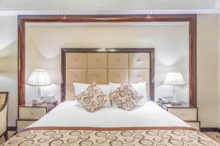 New Century Grand Hotel Xinxiang - 8
