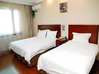 GreenTree Inn Beijing East Yizhuang District Second Kechuang Street Express Hotel - 3