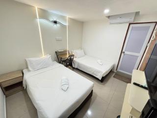 One Point Inn Batu Kawa - 4