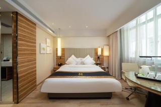 Echeng Hotel Qinzhou Bay Plaza East High-speed Railway Station - 1