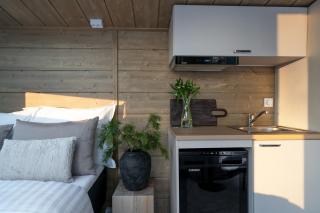 Take a Break in the wild, with lake, sauna and hot tube! - 0