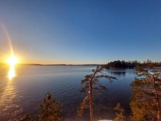 Take a Break in the wild, with lake, sauna and hot tube! - 5