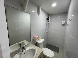 One Point Inn Batu Kawa - 8