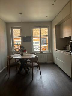 Old Town Apartment Self Check-in & Free parking - 5