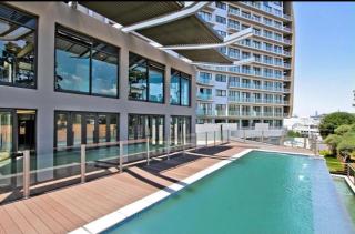 The Luxe Nest Modern and Cozy Stay - 6