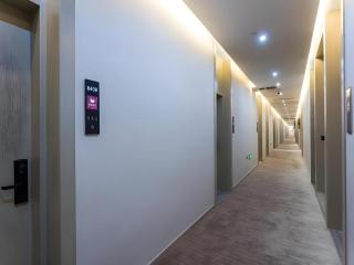GYA Changzhou Wujin District Hutang New Era Furniture Plaza Hotel - 7