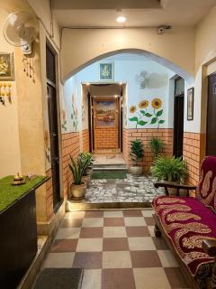 Vindra Homestay - 3