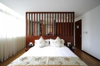 Serenity Marina Hotel - 2