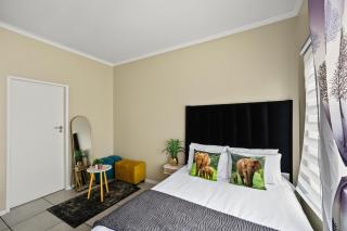 Richman's Comfort Space - 7