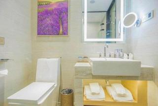 Lavande Hotel Guangzhou Tianhe Sports West Road Subway Station - 5