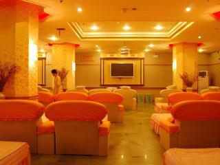Chuanghui Business Hotel - 9