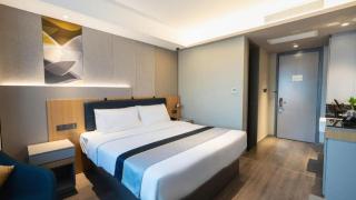 Home Inn Kunming Baita Road - 1