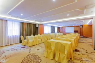Out Sky Hotel - 9