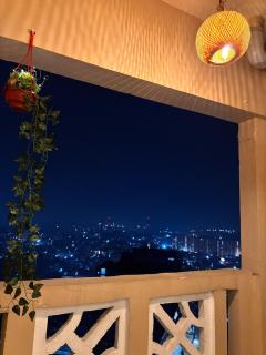 The Cozy Loft - 3