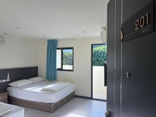 Travel Island B&B - 4