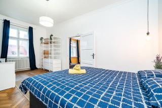 Elegant, modern, 2-bed flat by Museum of Prague - 2
