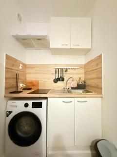 Studio Cozy just steps from Luxembourg train station - 6