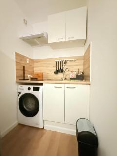 Studio Cozy just steps from Luxembourg train station - 3